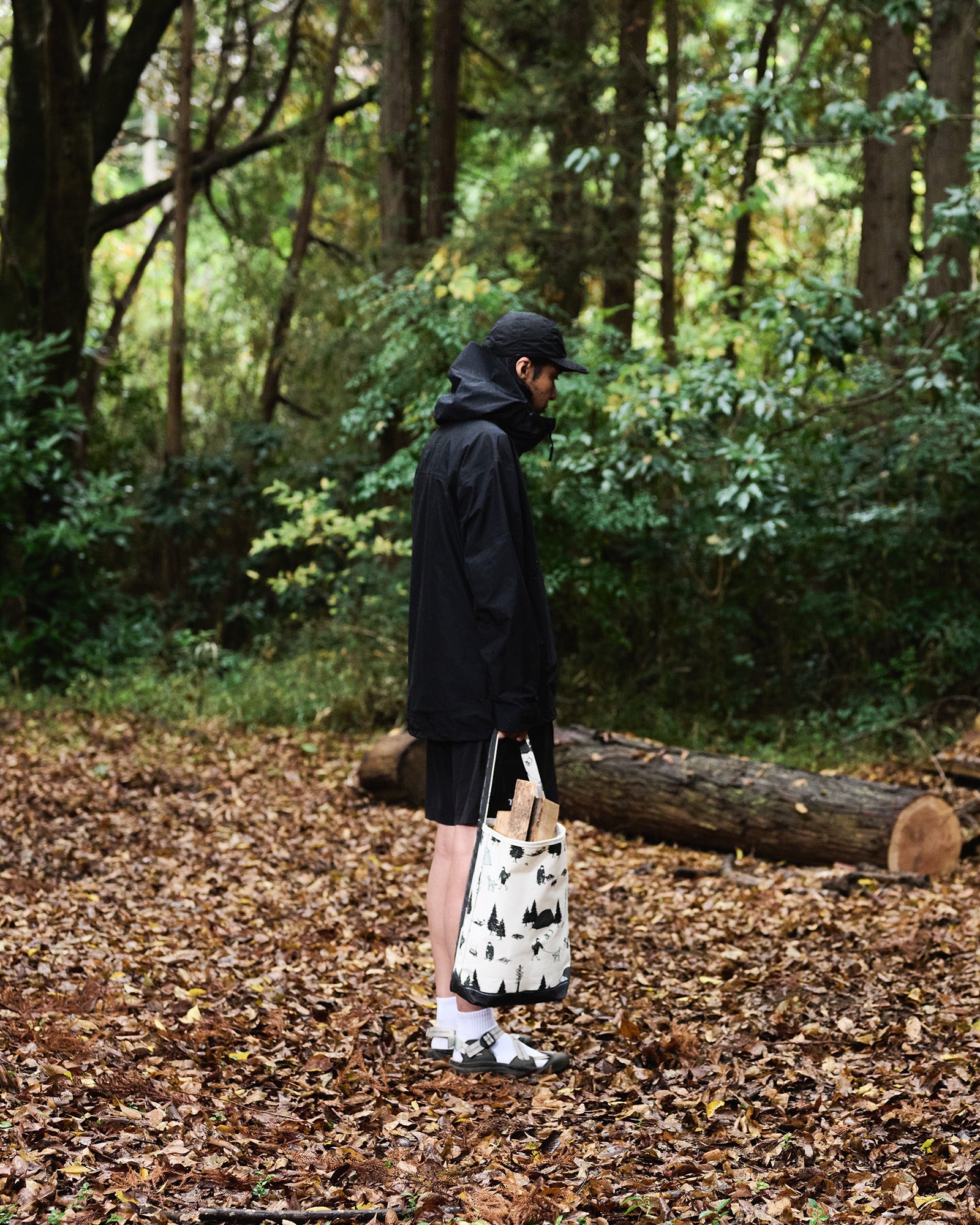 Gris × TEMBEA BAGUETTE TOTE Deep Grey